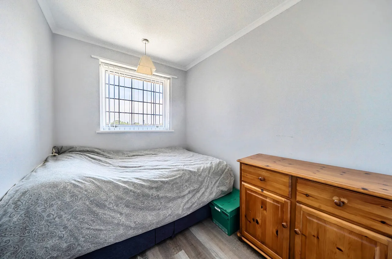Janaway Gardens, St Denys, SO17, photo 8
