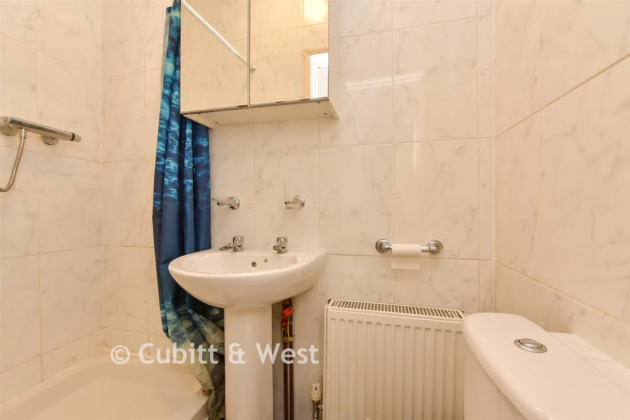 Woodcote Mews, Wallington, SM6, photo 7