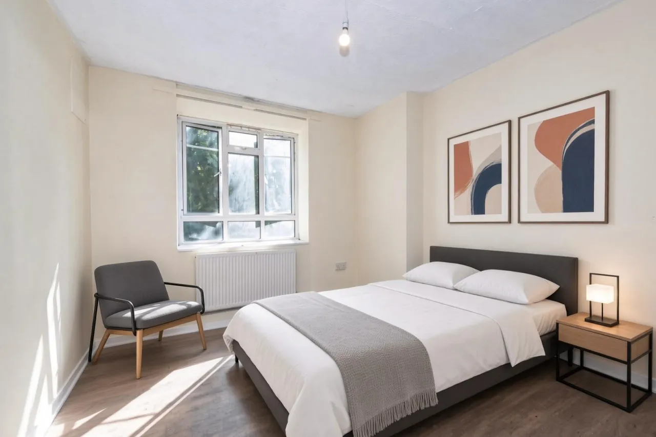 Wolfe House, White City, W12, photo 2