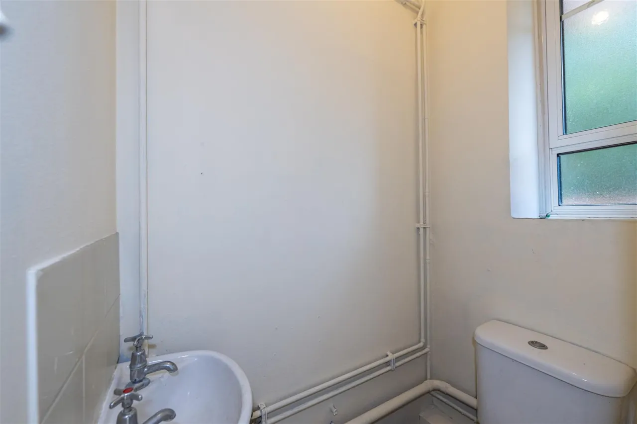 Wolfe House, White City, W12, photo 13