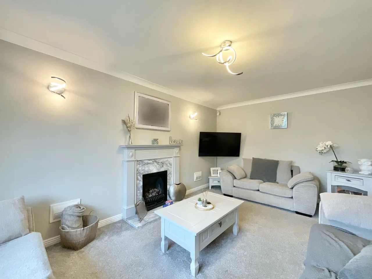 James Atkinson Way, Crewe, CW1, photo 4