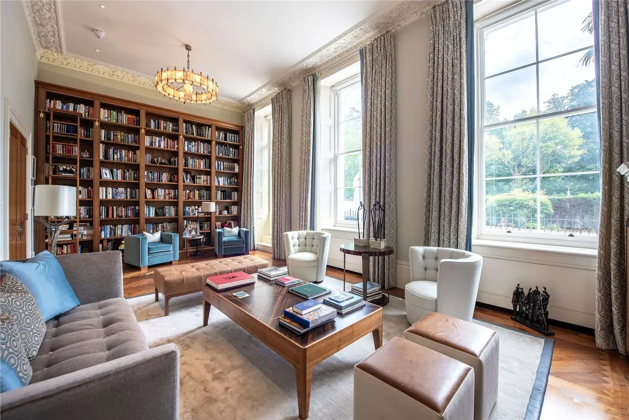3 bed flat for sale — The Lancasters, Lancaster Gate, London, W2 3NH