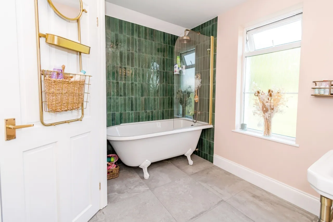 Princes Crescent, Lyndhurst, SO43, photo 12