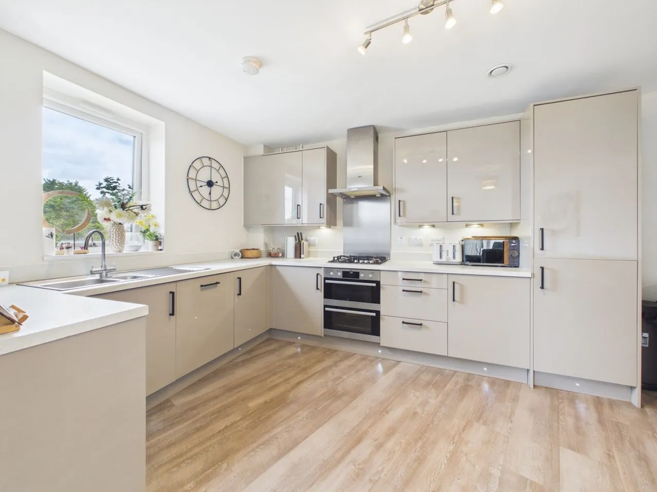 Nicholson Road, Locking Parklands, BS24, photo 8