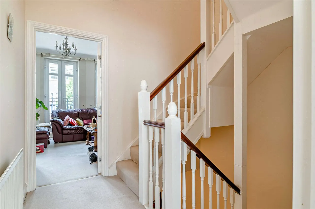 Horstmann Close, Bath, Somerset, BA1, photo 12