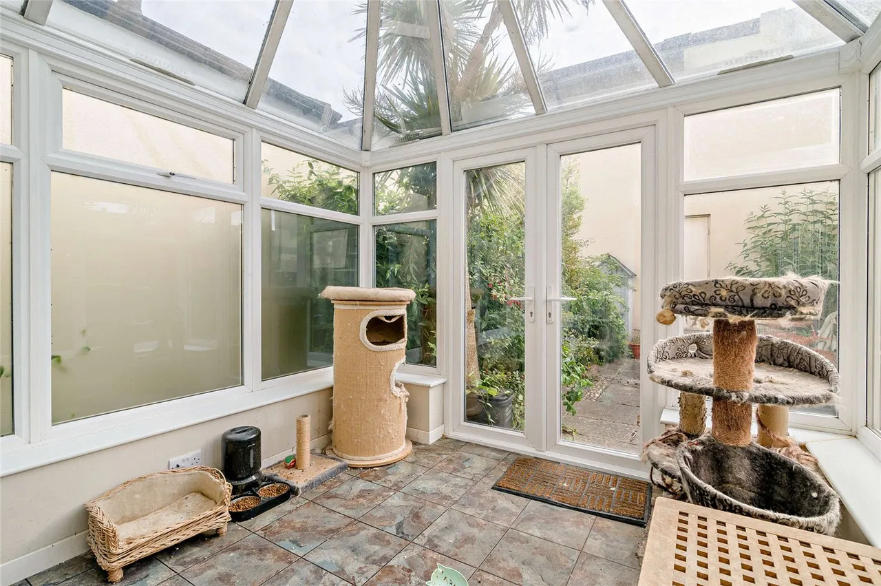 Horstmann Close, Bath, Somerset, BA1, photo 9