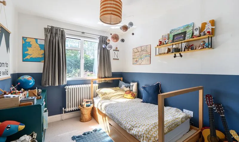 Overdale, Ashtead, KT21, photo 18