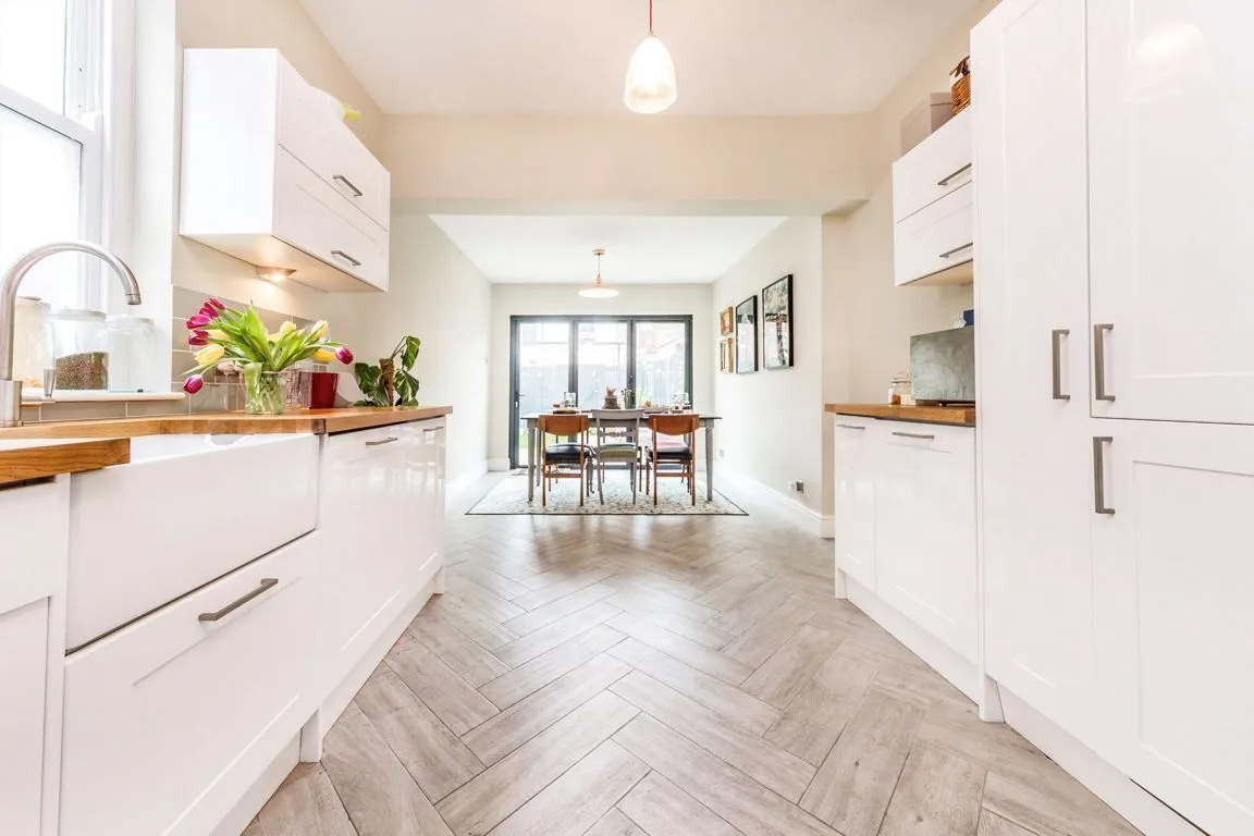 Adelaide Road, W13, photo 4