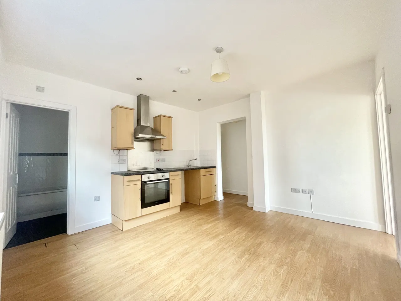 Winchester Road, SOUTHAMPTON, photo 4
