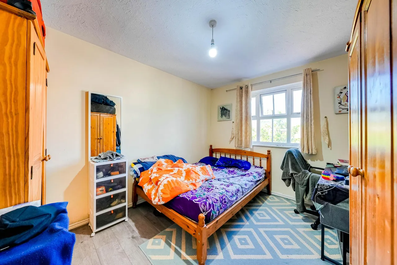 Hyacinth Close, Ilford, IG1, photo 10