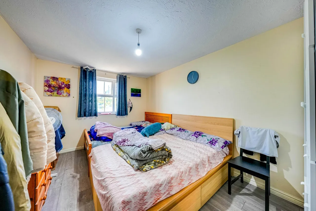 Hyacinth Close, Ilford, IG1, photo 16