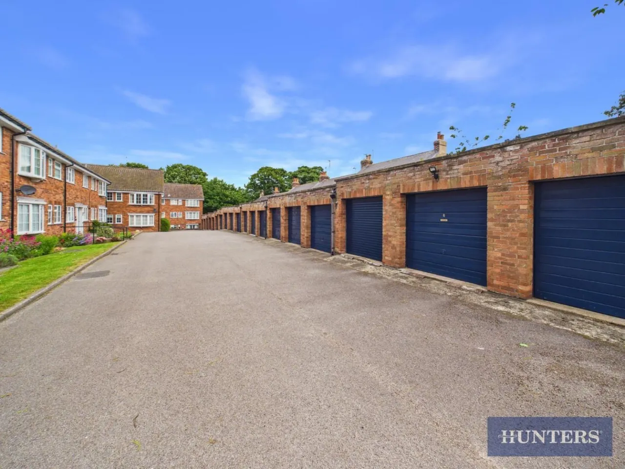 St. Oswalds Court, Filey, YO14, photo 8