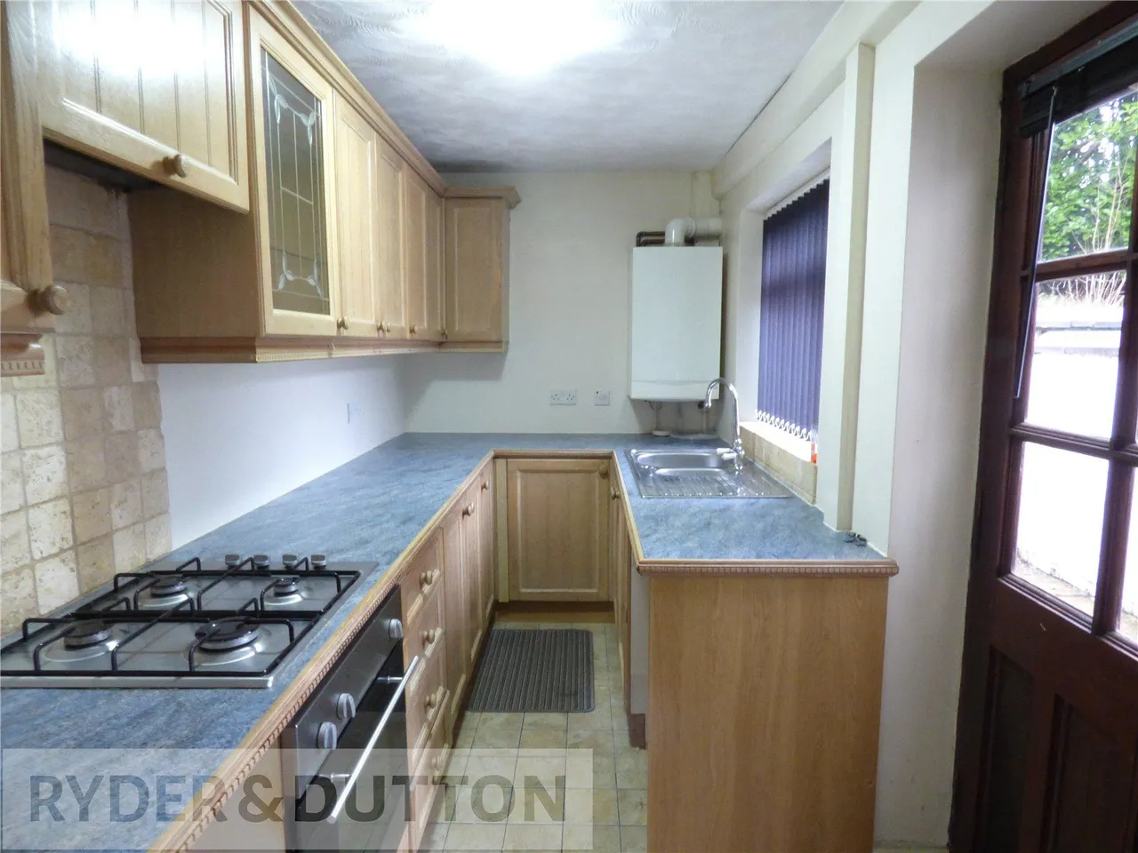 Pleasant Street, Heywood, OL10, photo 4