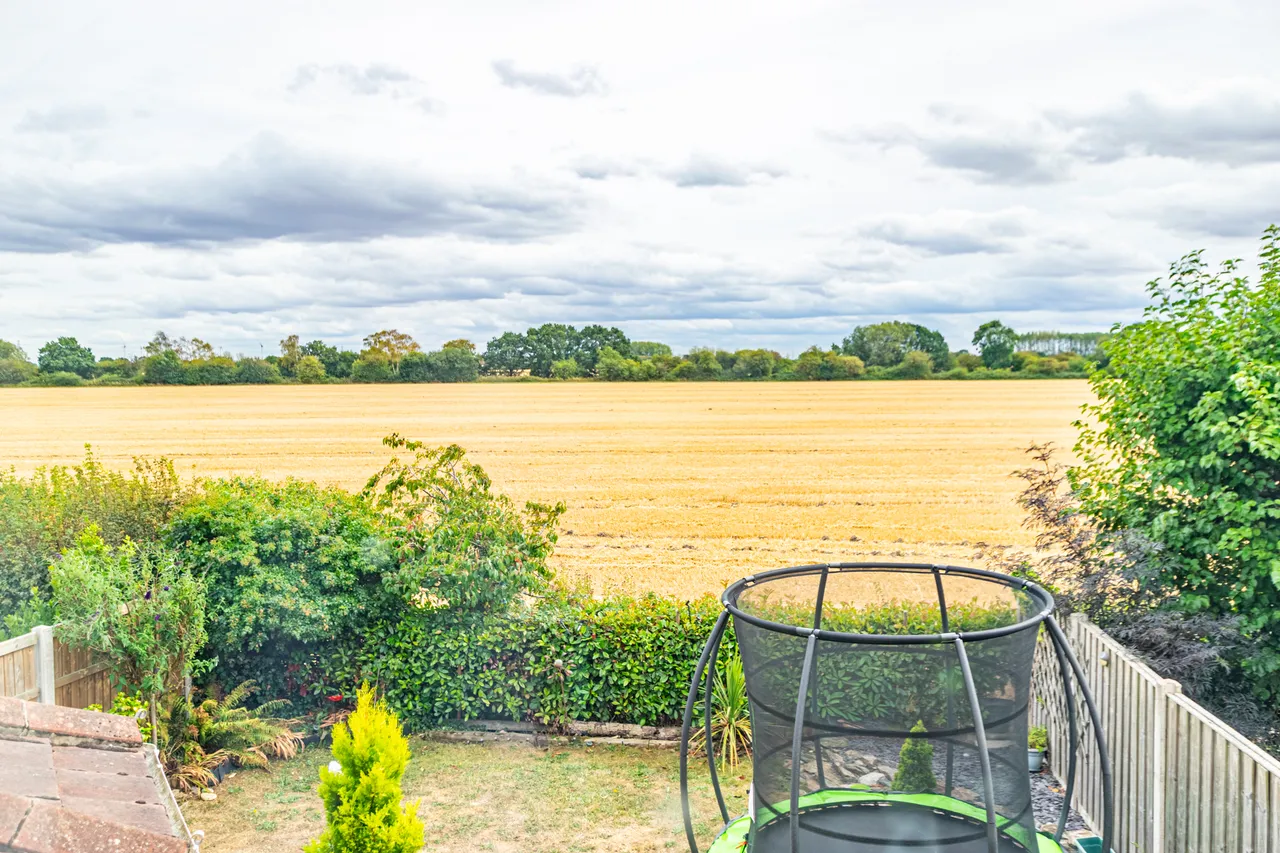 Highfield Grove, Bubwith, YO8, photo 4