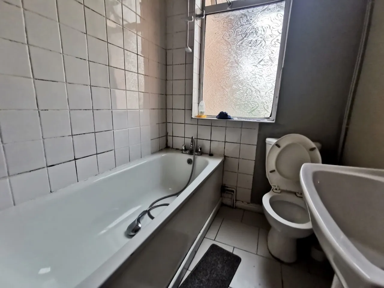 Tettenhall Road, Wolverhampton, WV6, photo 4
