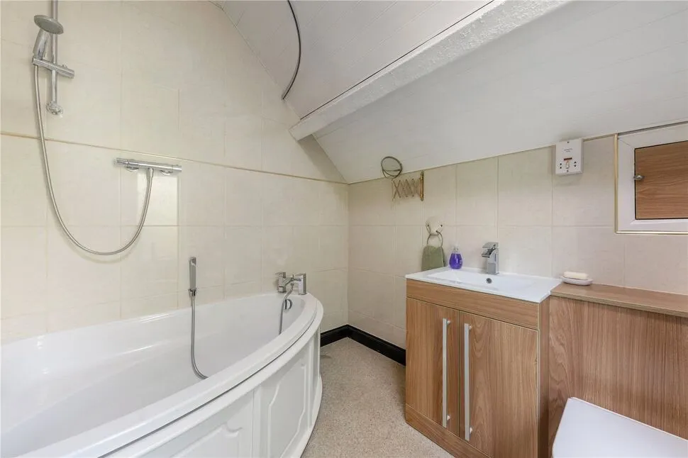 Strathmore Road, Rowlands Gill, NE39, photo 14