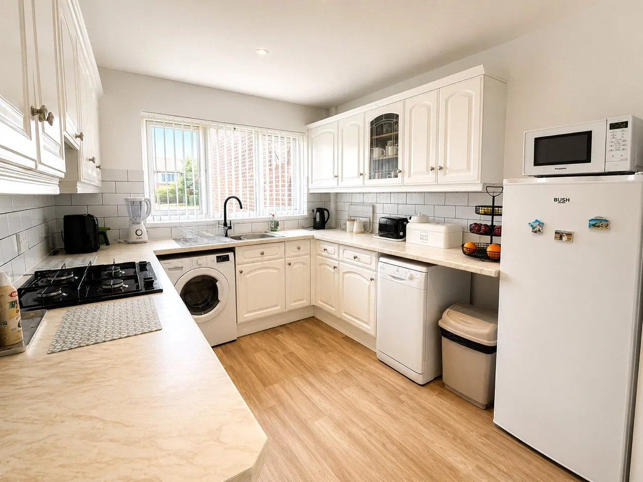 Fleming Way, Neyland, SA73, photo 3