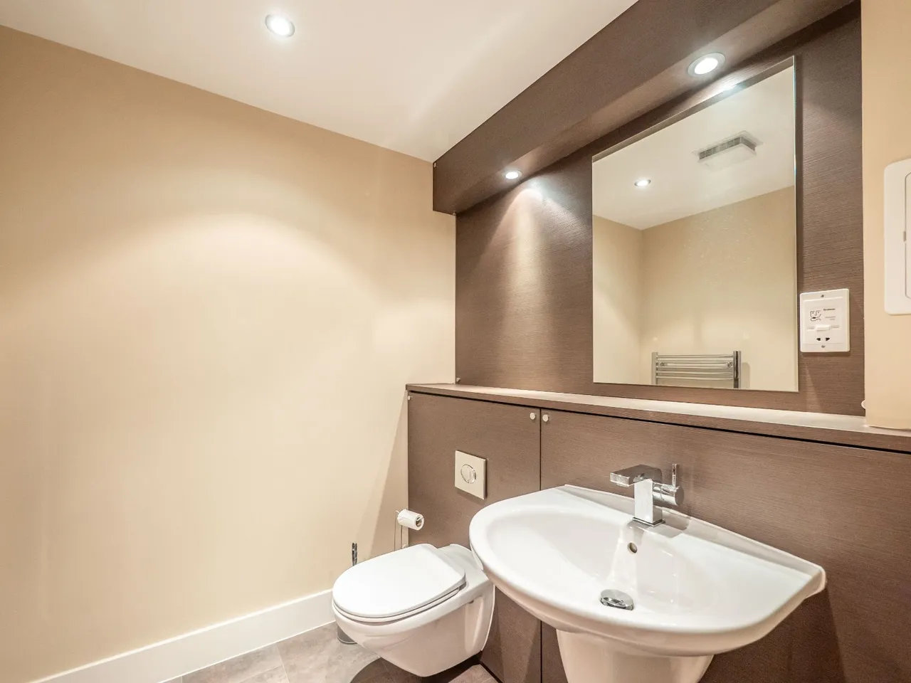 McEwan Square, Fountainbridge, EH3, photo 16