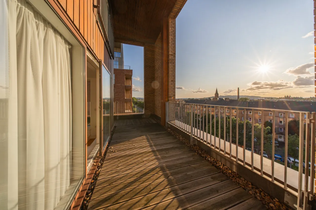 McEwan Square, Fountainbridge, EH3, photo 2