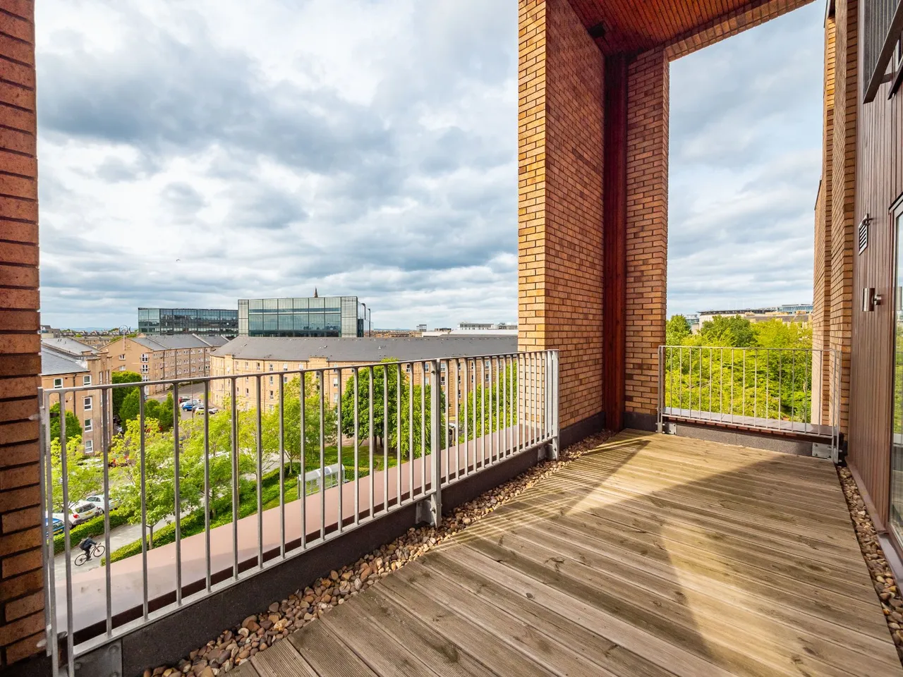 McEwan Square, Fountainbridge, EH3, photo 18
