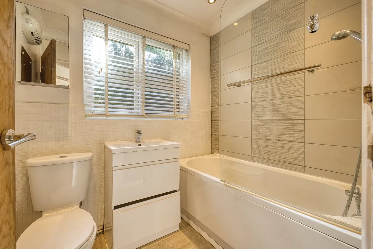 Downs Road, Ramsgate, CT11, photo 6