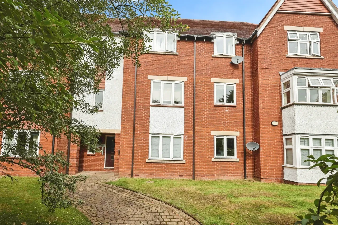 2 bed flat for sale, Cotton Lane, Birmingham, B13