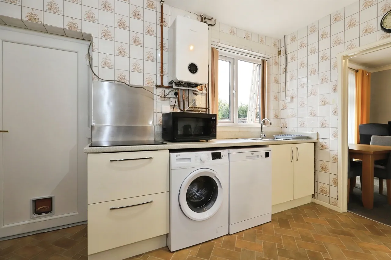 Walter Nash Road East, Kidderminster, DY11, photo 7