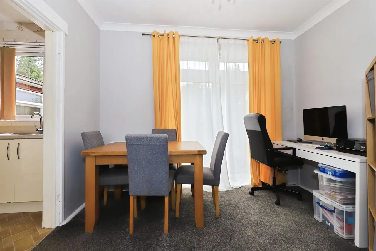 Walter Nash Road East, Kidderminster, DY11, photo 5