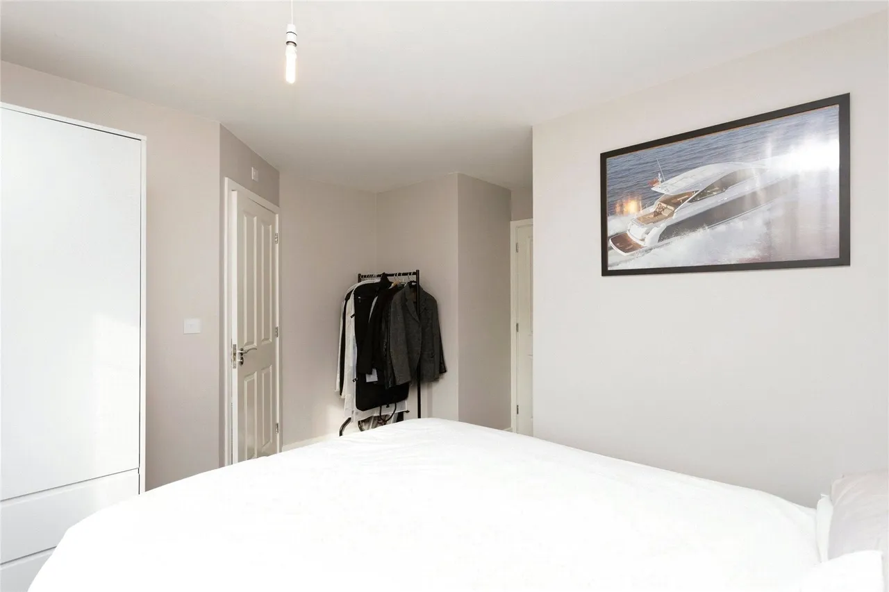 Riverside Walk, Crawley, RH10, photo 16