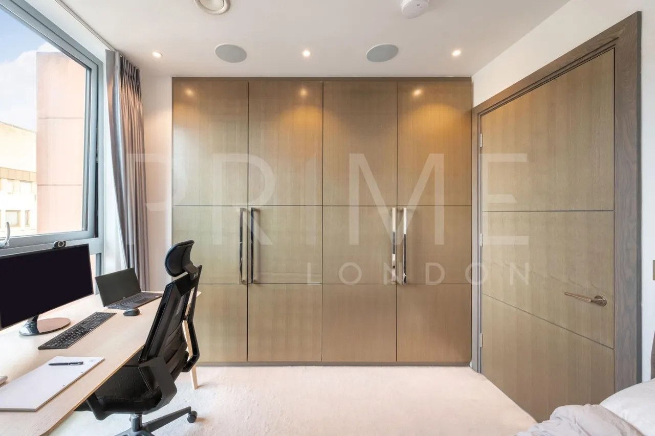 Buckingham Gate, Westminster, SW1E, photo 8