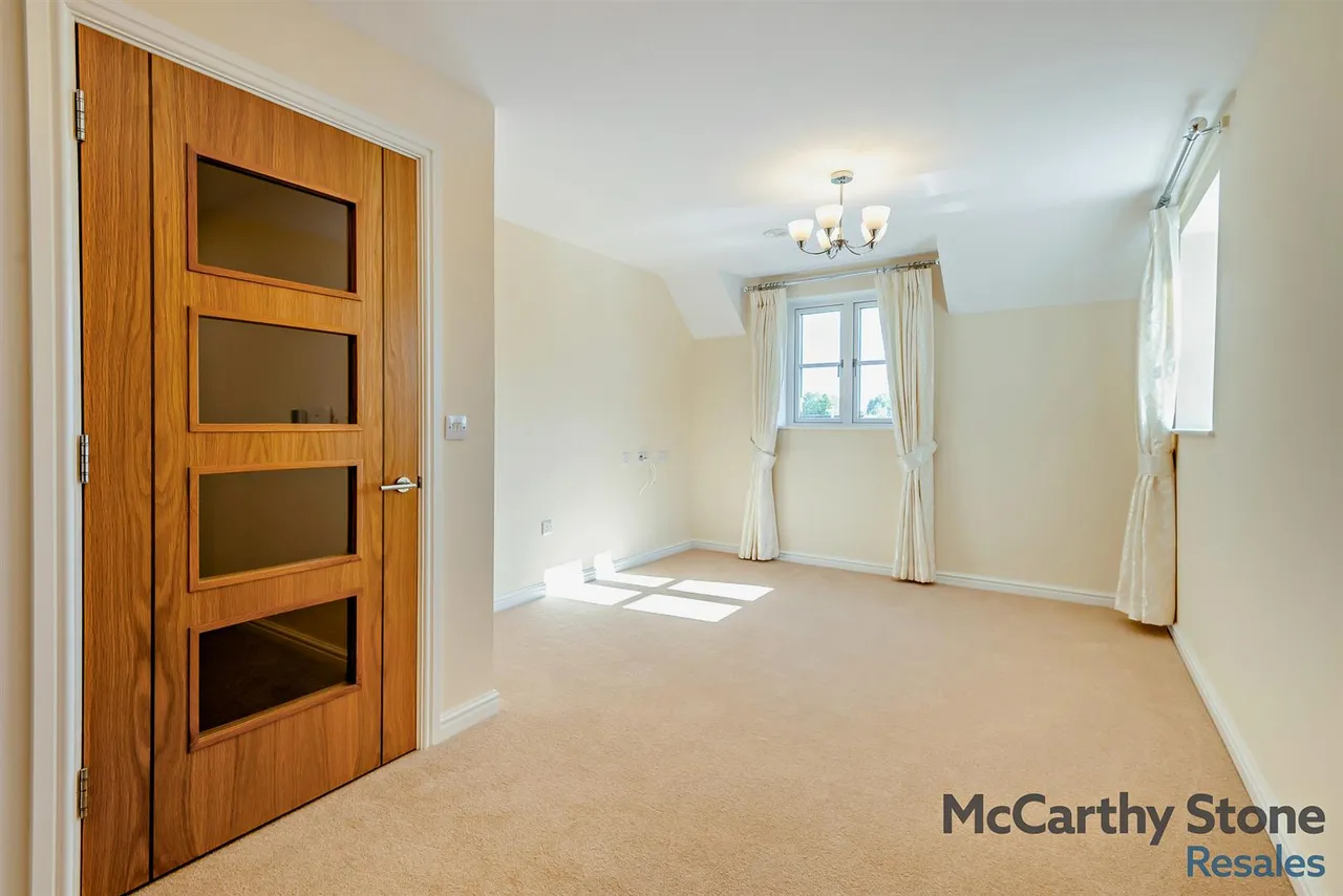 Barnhill Road, Chipping Sodbury, BS37, photo 3