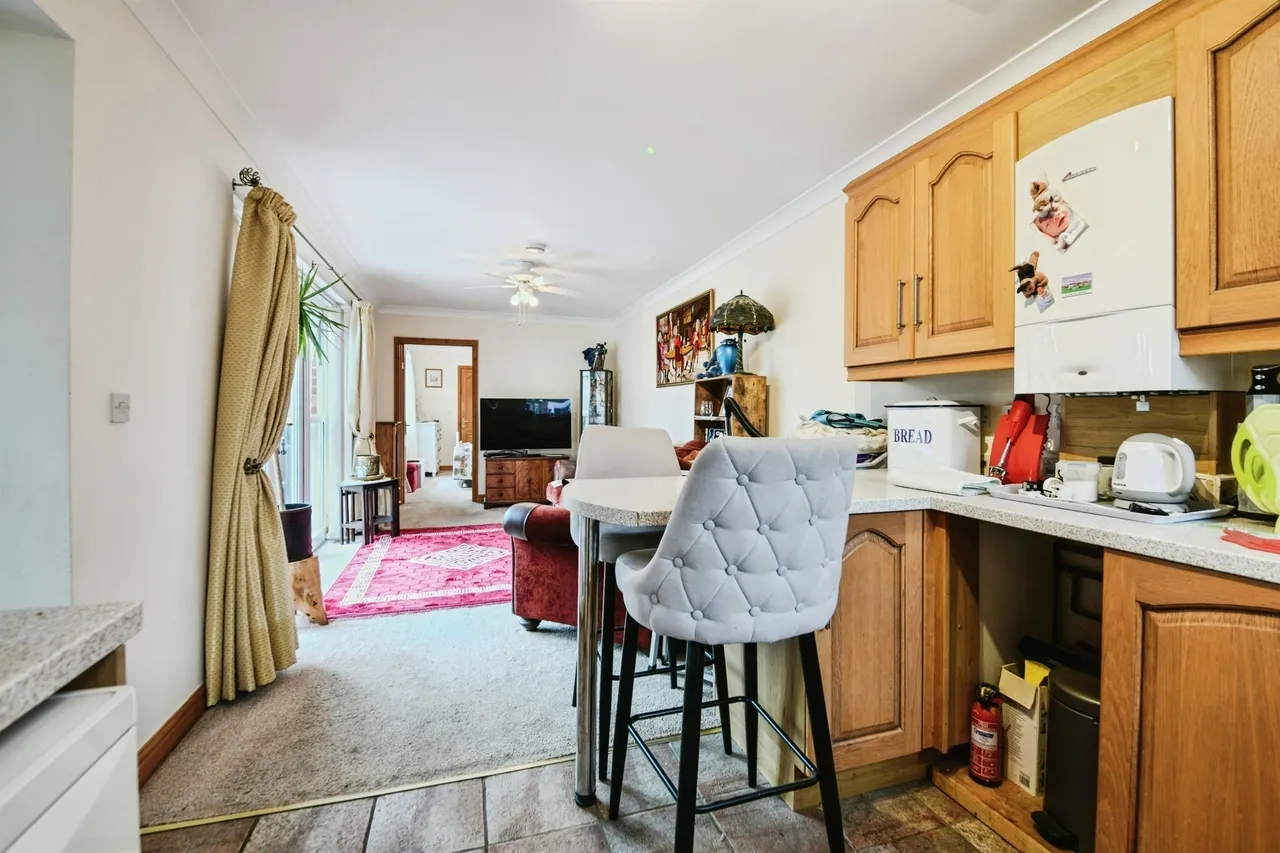 Swineshead Road, Wyberton Fen, PE21, photo 4