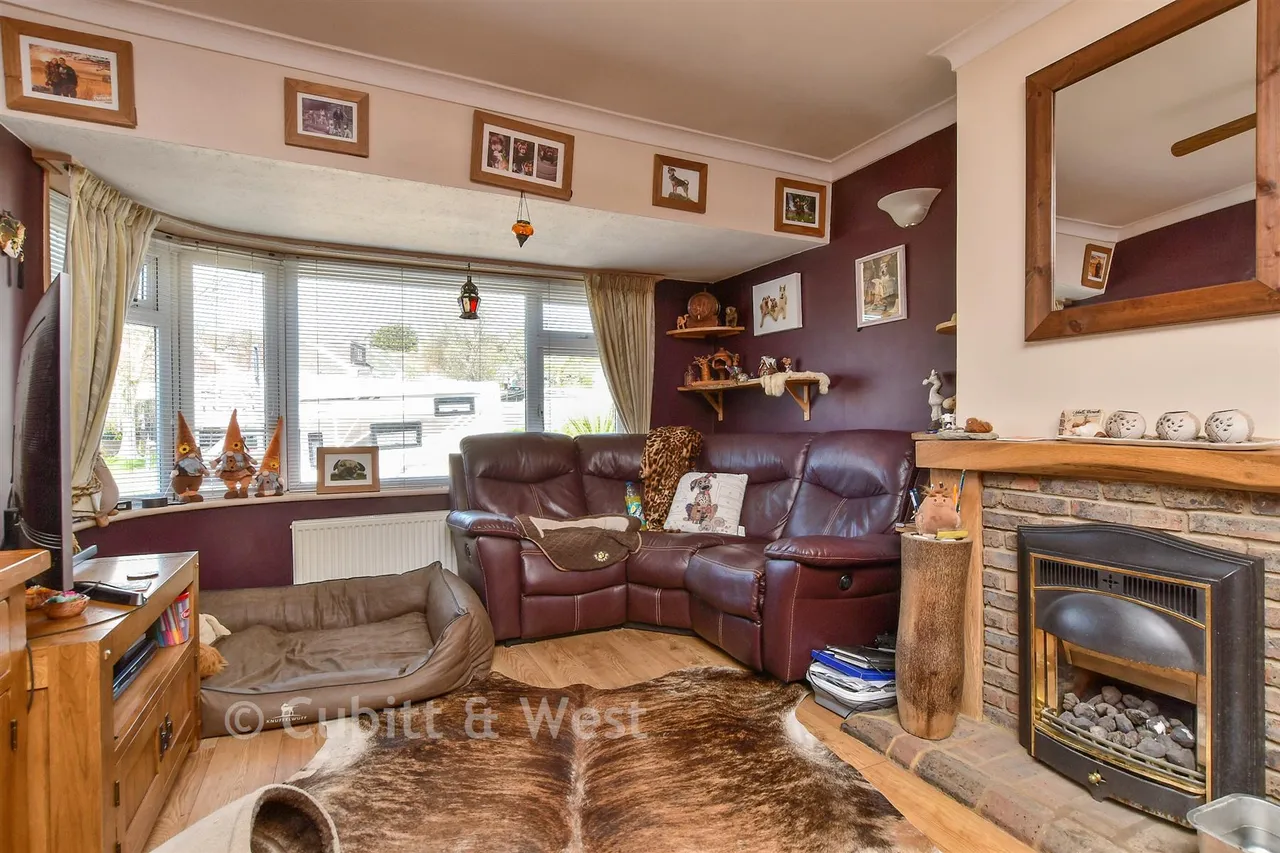Mackie Avenue, Patcham, BN1, photo 7