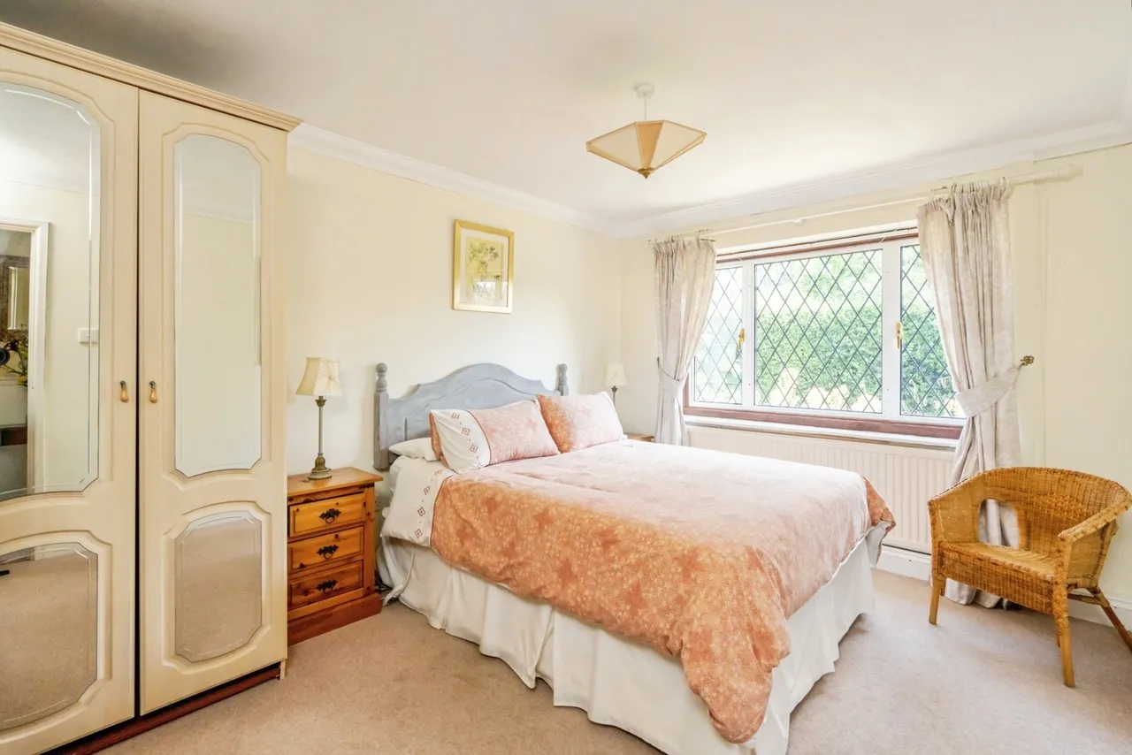 Elm Grove, Barnham, PO22, photo 8