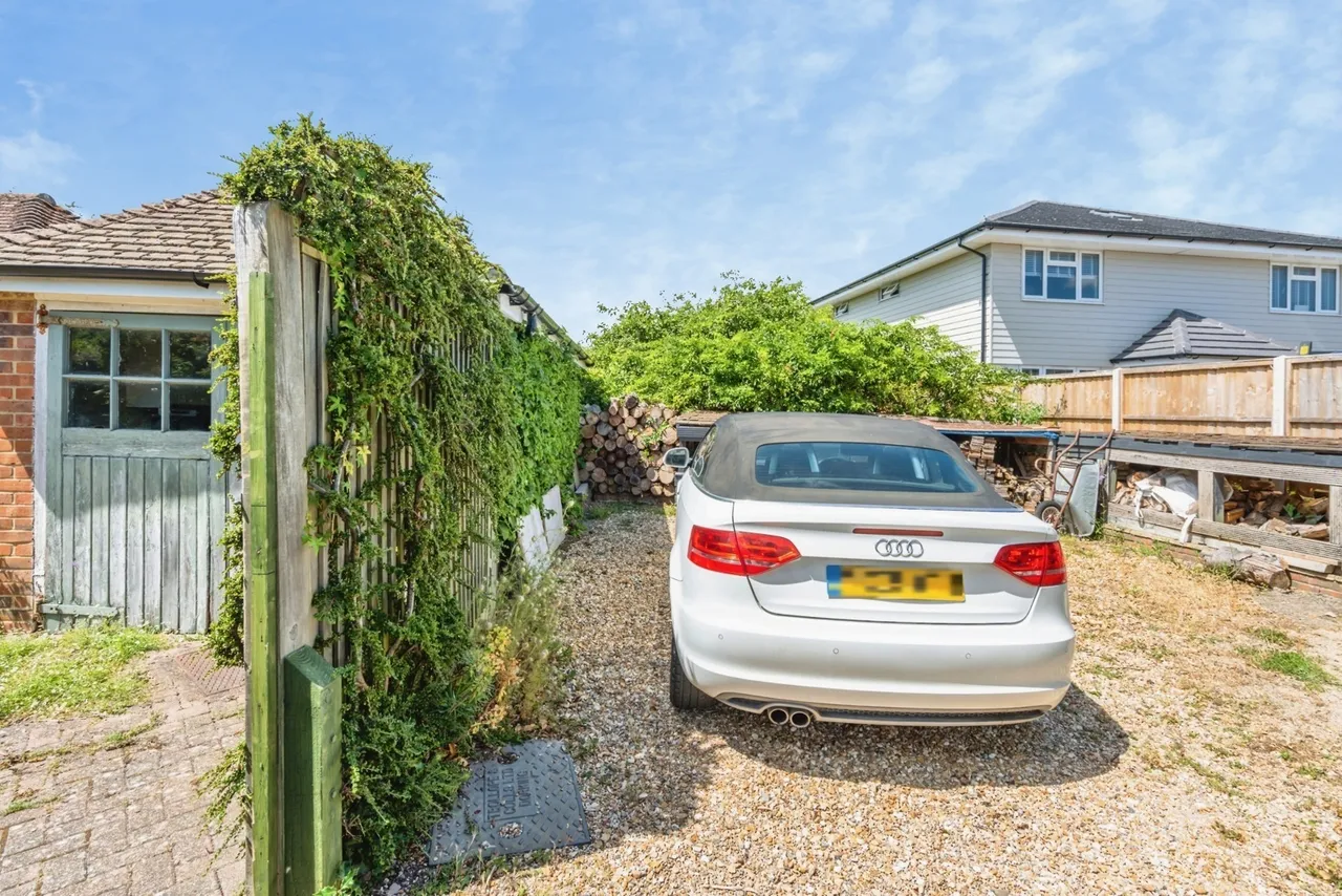 Elm Grove, Barnham, PO22, photo 16