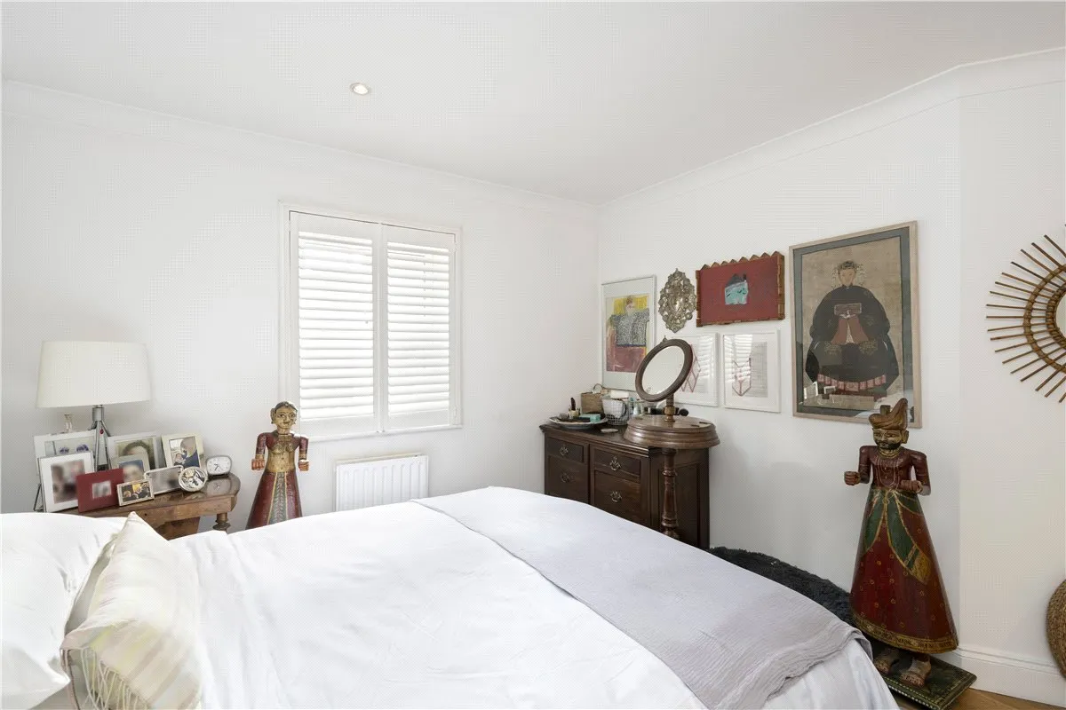 Battersea High Street, London, SW11, photo 14
