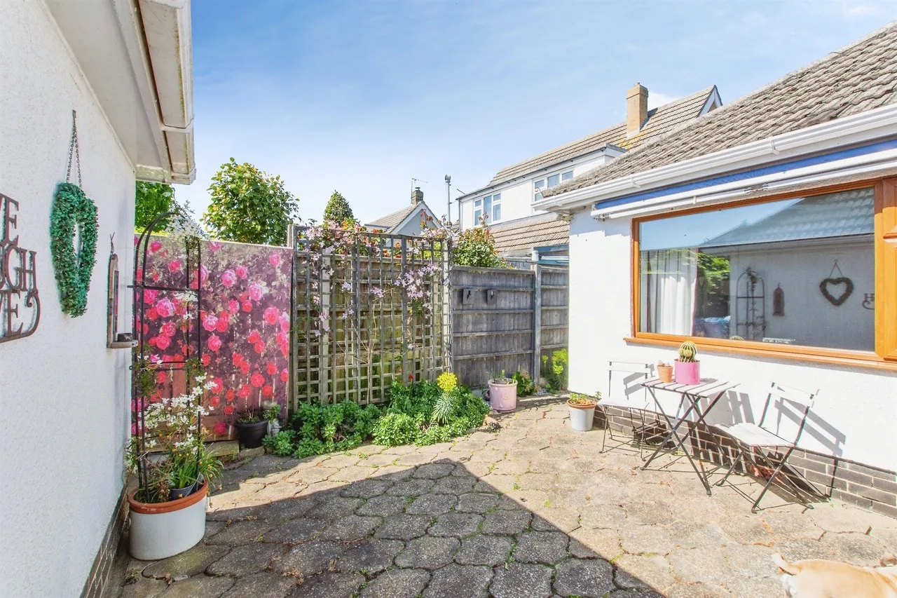 Kenleigh Drive, Boston, PE21, photo 38