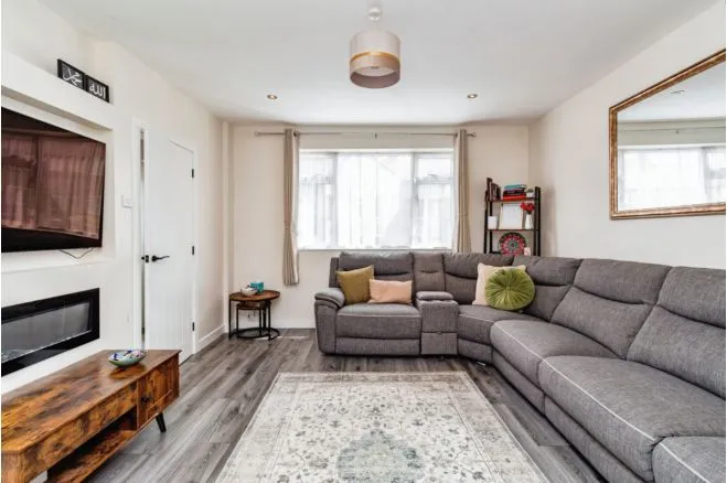 3 bed house for sale, Manor Road, Telford, TF1