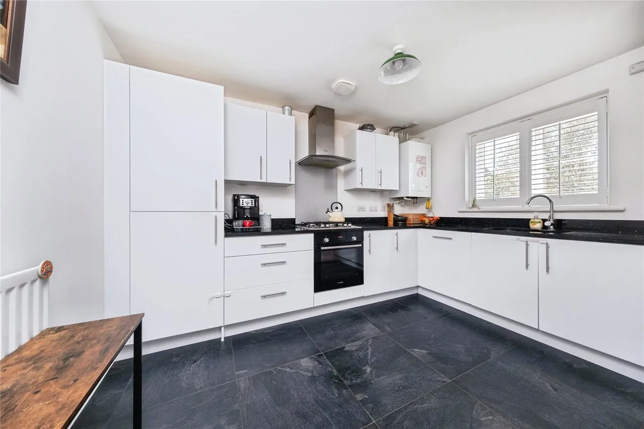 Lally Drive, Upper Heyford, Bicester, Oxfordshire, OX25, photo 5