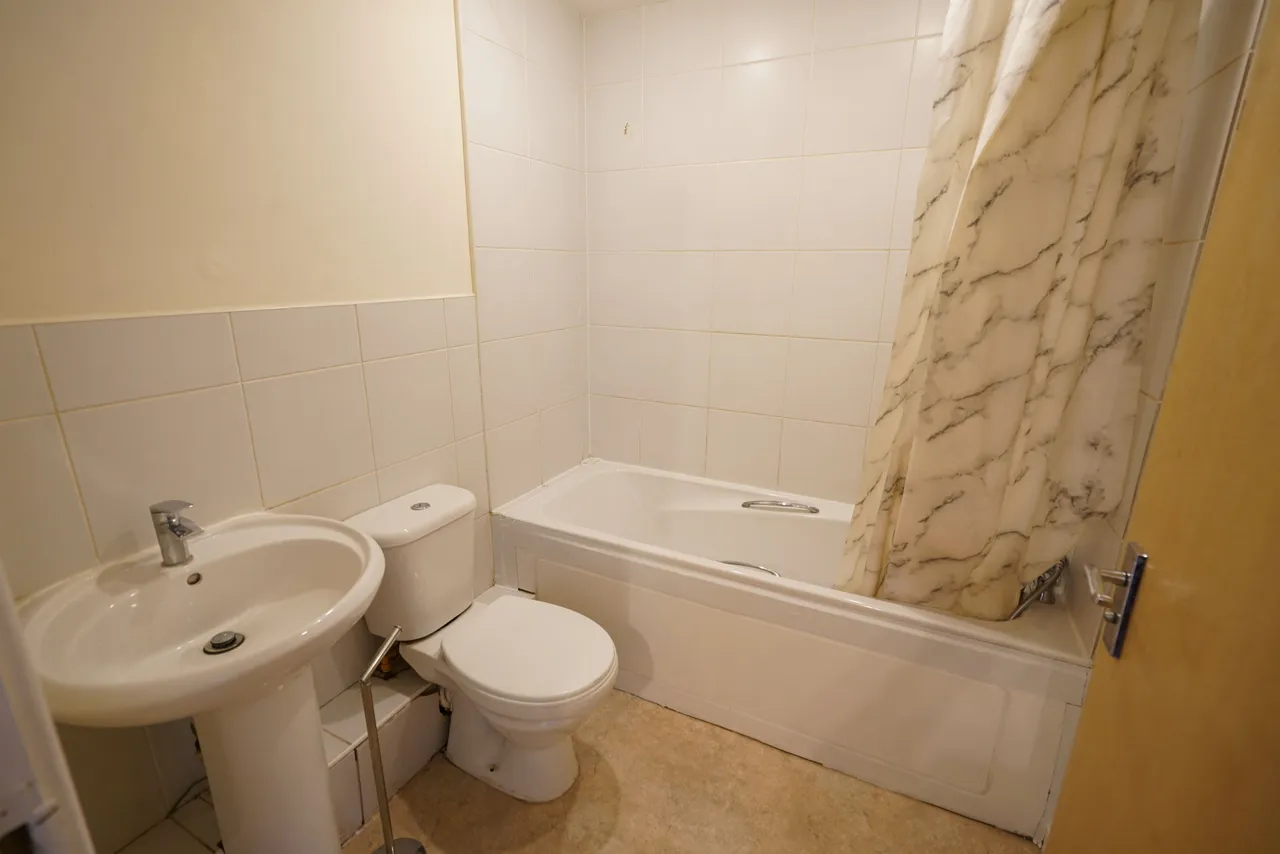 Southwell Close, Grays, Essex, RM16 6AZ, photo 8