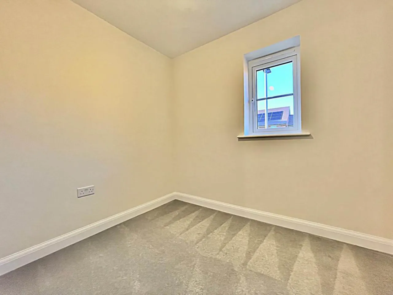 Langley Avenue, Eaton Leys, MK17 9GG, photo 12
