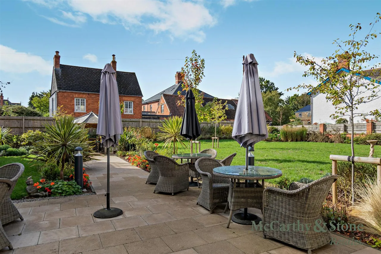 Willand Road, Cullompton, EX15, photo 14