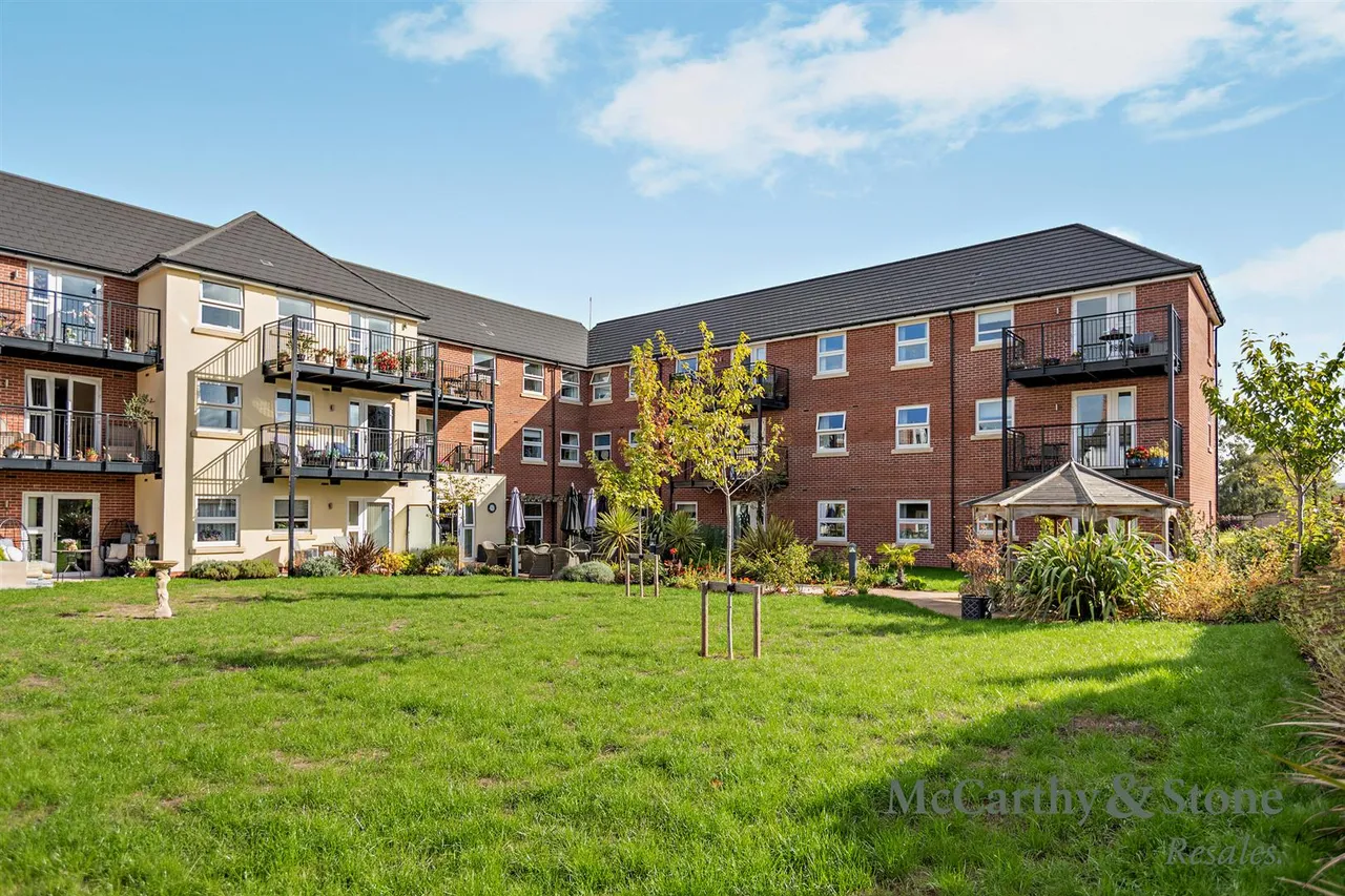 Willand Road, Cullompton, EX15, photo 16