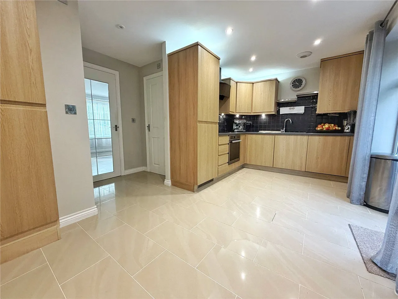Longshaw Close, Crumpsall, M8, photo 6