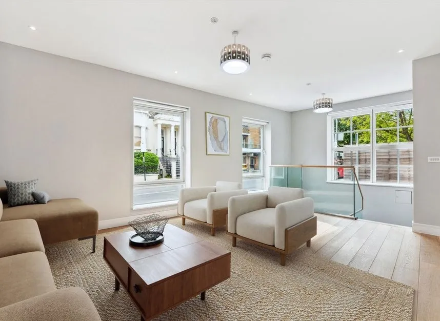 Avery Walk, Battersea, SW11, photo 2