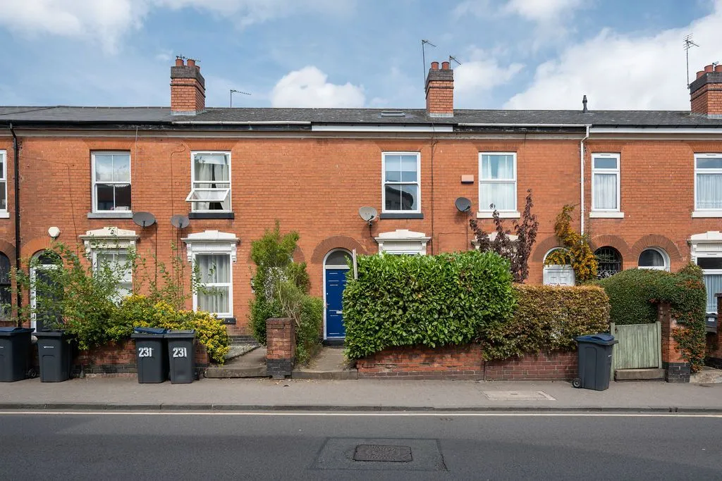 2 bed house for sale, High Street, Harborne, B17