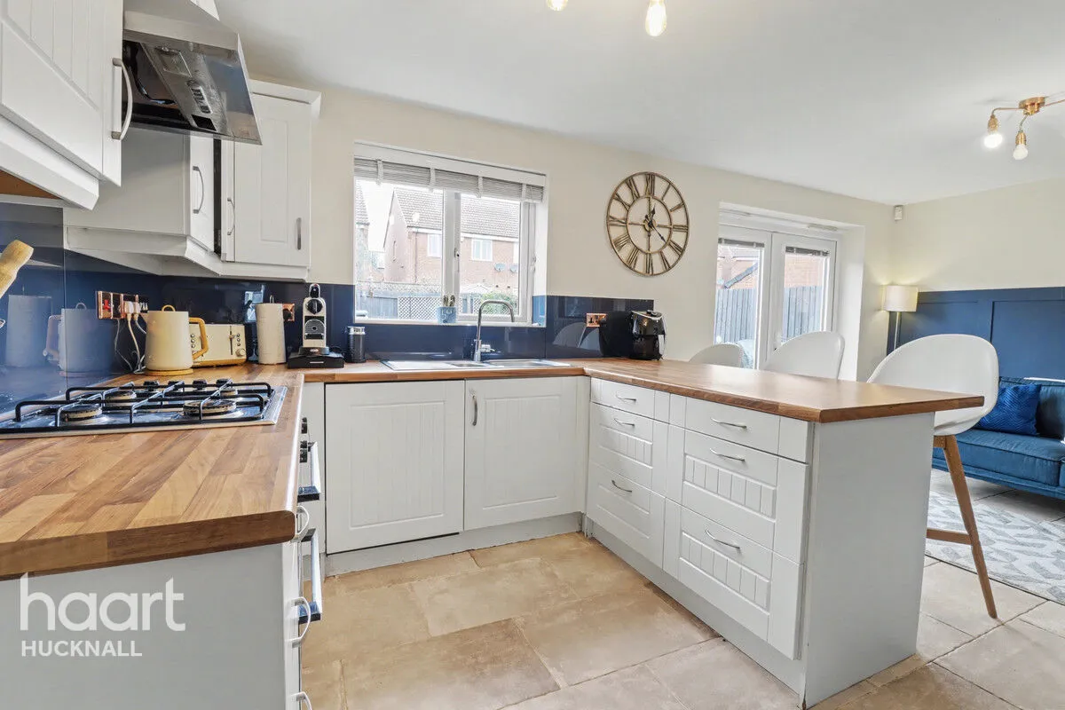 Defiant Close, Nottingham, NG15, photo 7