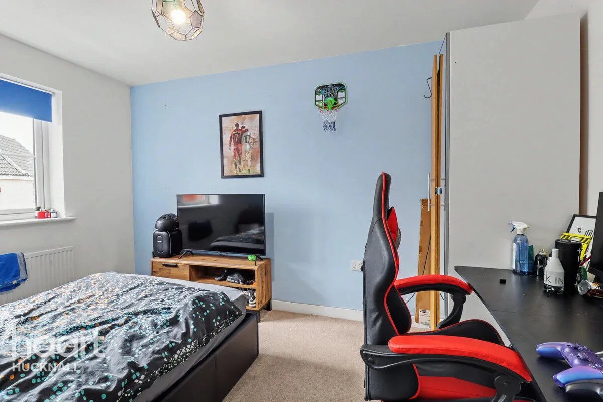Defiant Close, Nottingham, NG15, photo 14