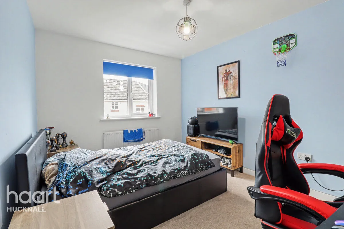 Defiant Close, Nottingham, NG15, photo 13