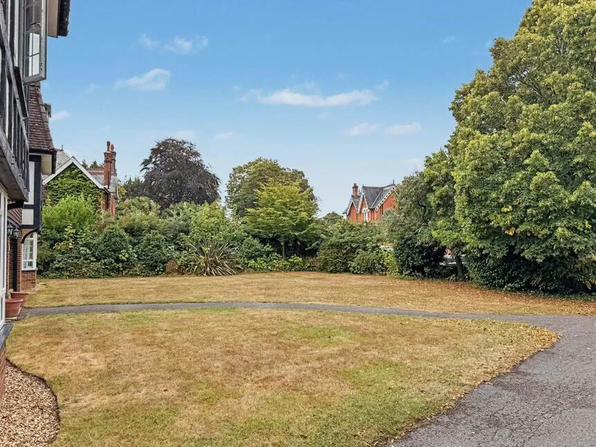 Cavendish Place, Dean Park, BH1, photo 7